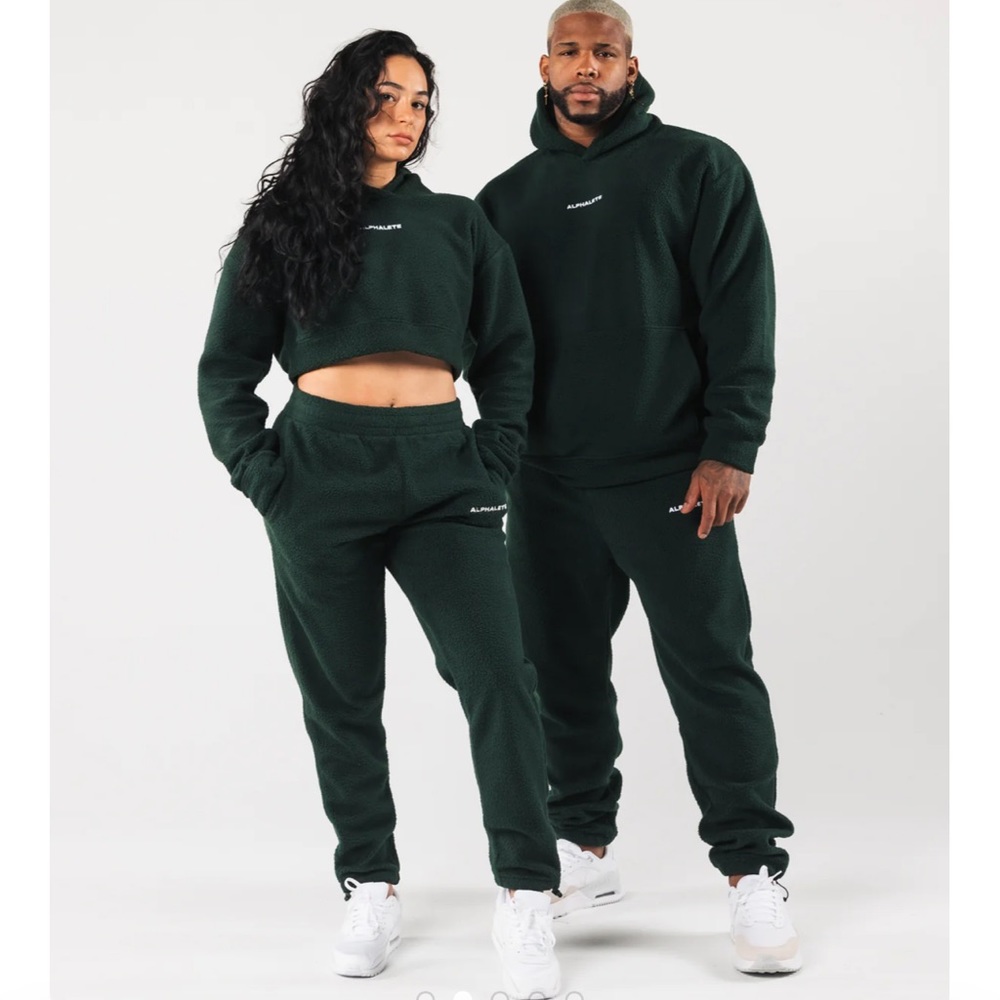 Alphalete King Jogger - S NEVER WORN in Evergreen